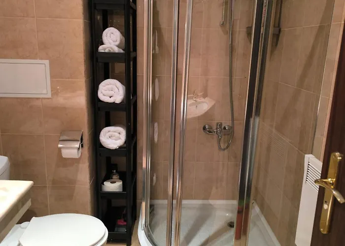 Botanique - Cozy With Free Bottle Of Wine Apartman