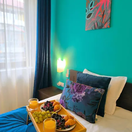 Botanique Prv Wi-fi , Free Parking 아파트 반스코