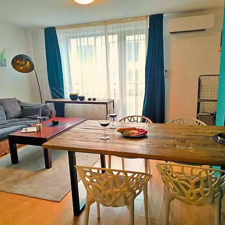 Botanique - Spacious 1br, Terrace, Free Parking Apartamento Bansko